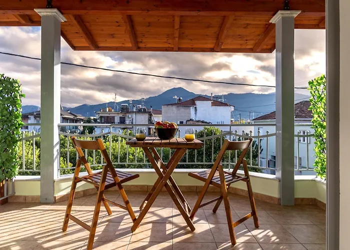 Eagle's Nest Апартаменты Эйон