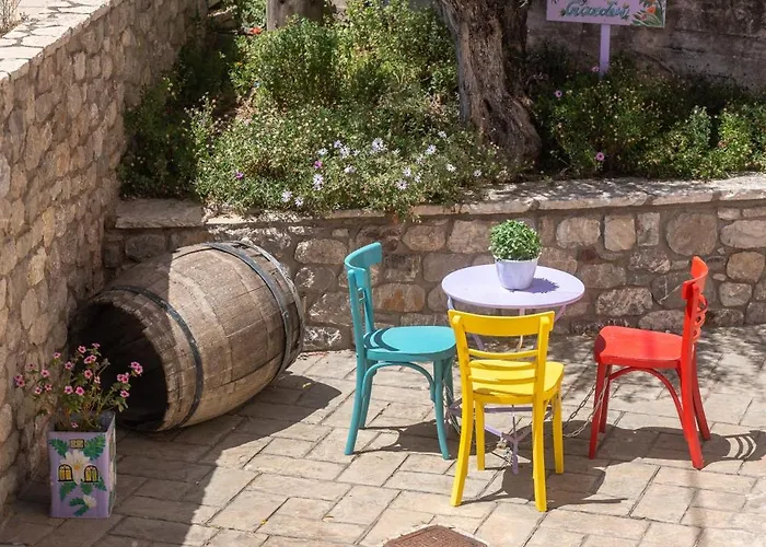 Eagle's Nest * Égio